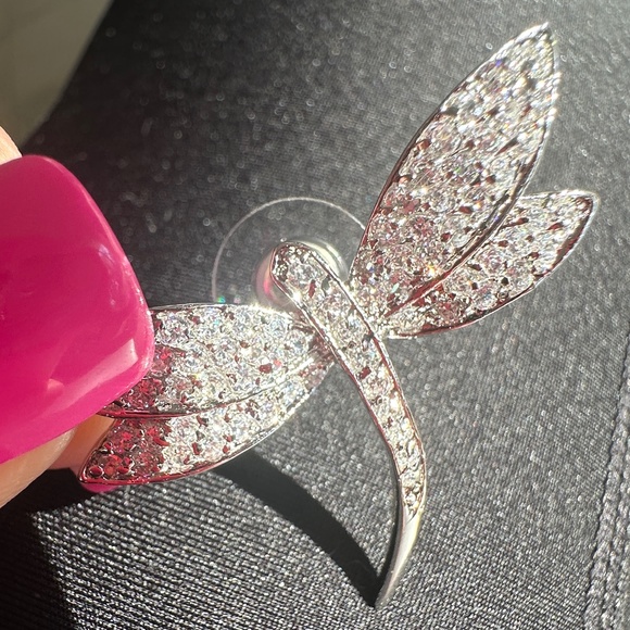 Neiman Marcus Jewelry - NEIMAN MARCUS EARRINGS NWOT